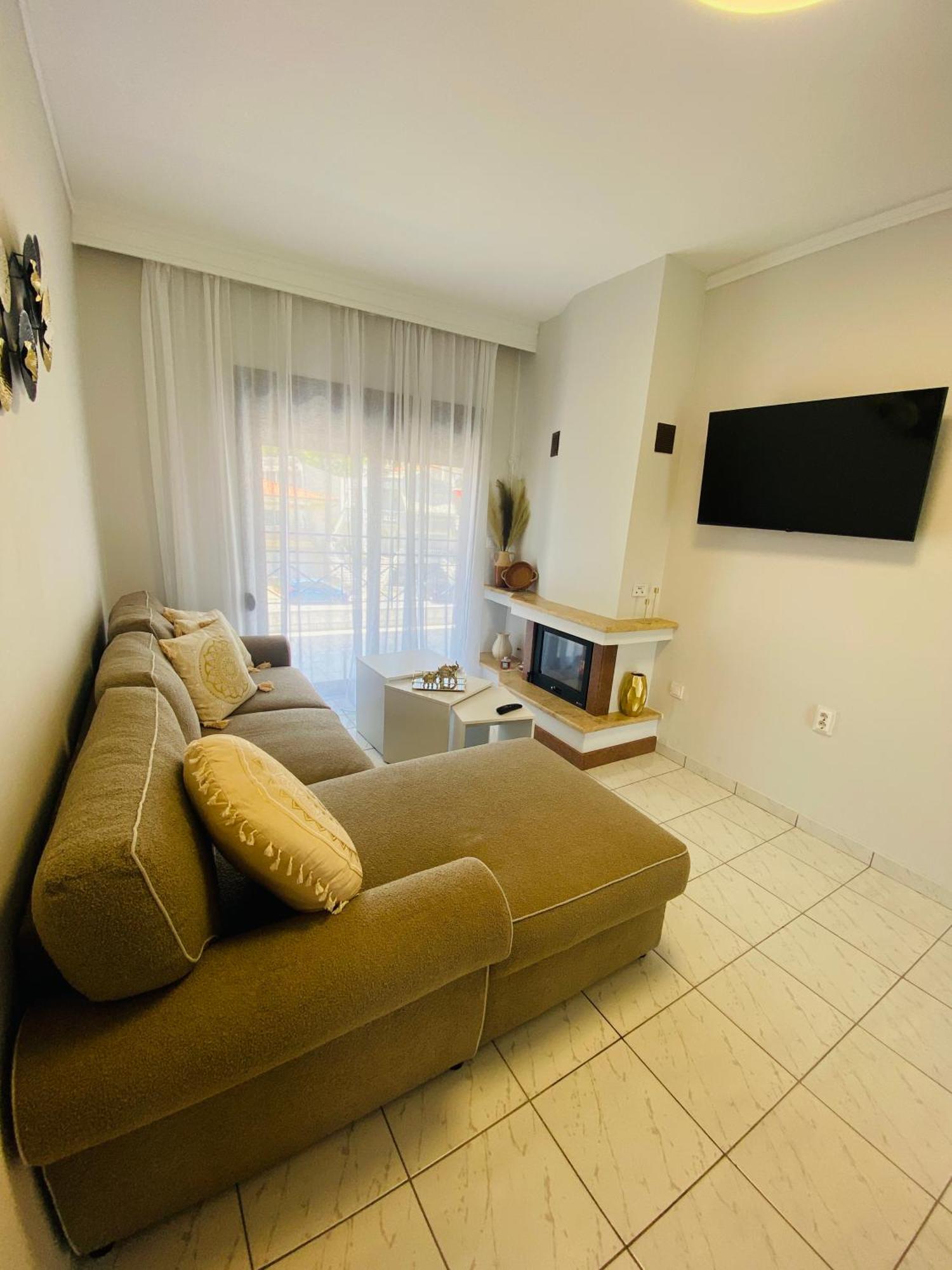 Peramore Apartment Néa Péramos Exteriér fotografie