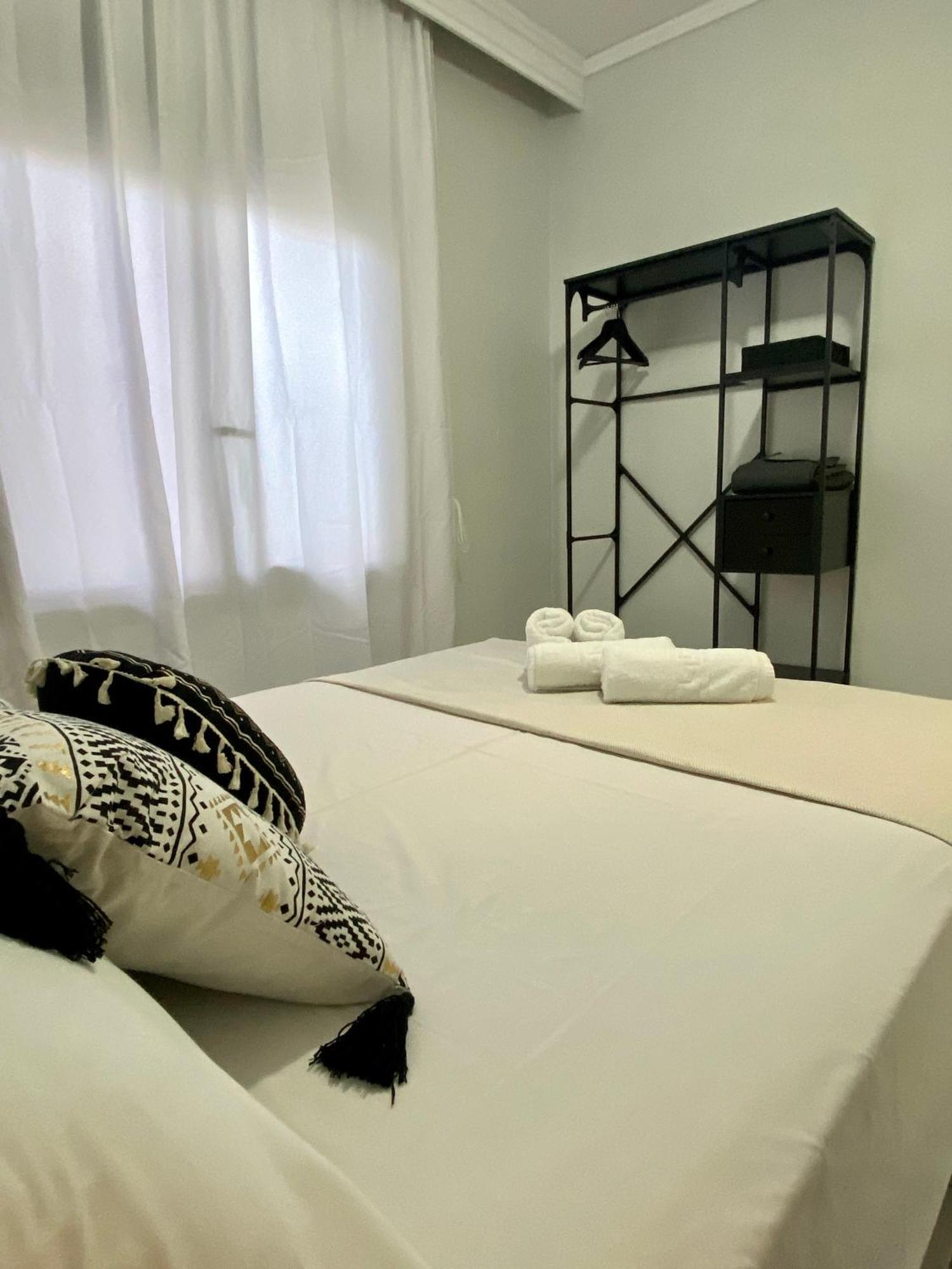 Peramore Apartment Néa Péramos Exteriér fotografie