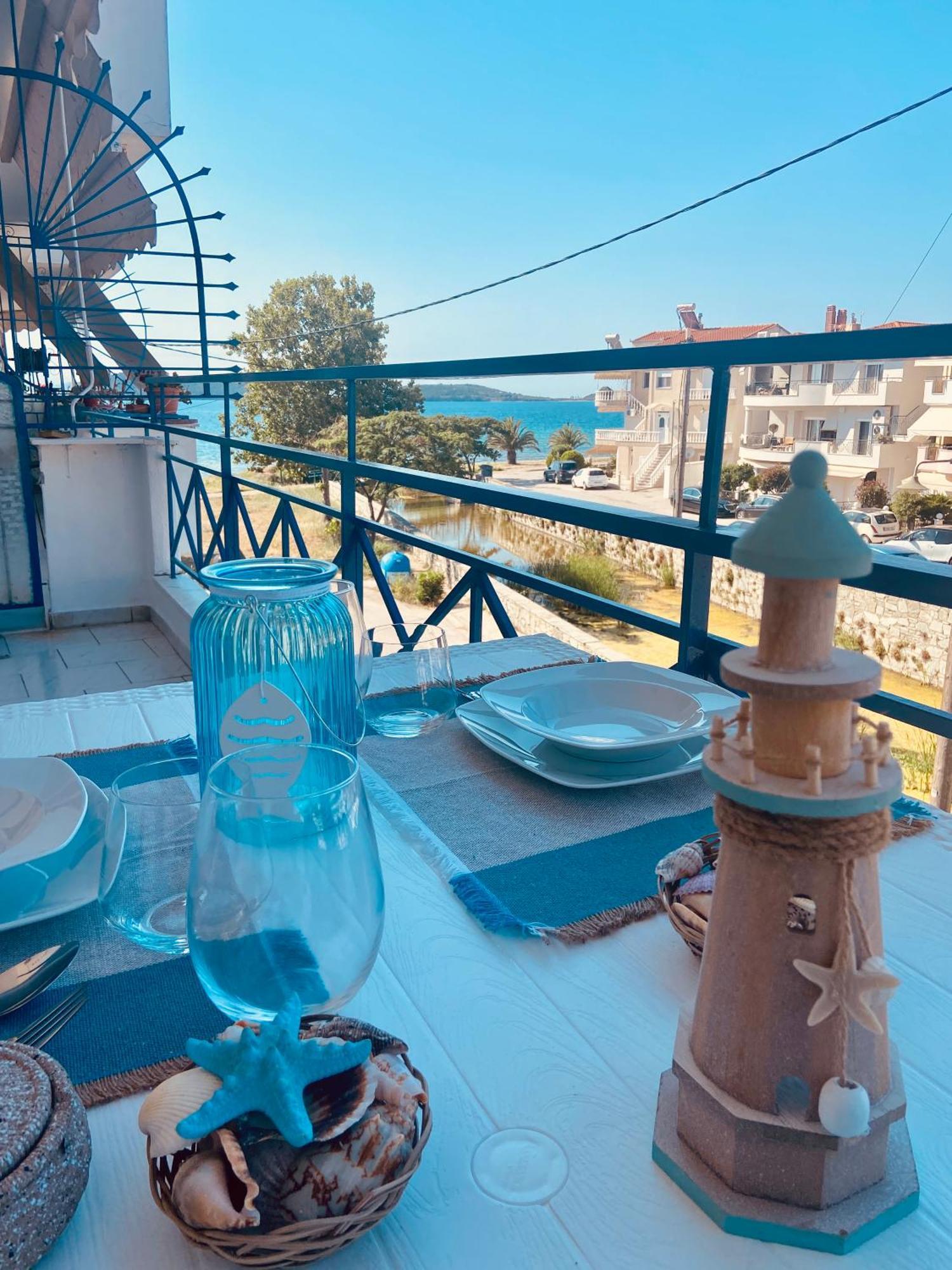 Peramore Apartment Néa Péramos Exteriér fotografie