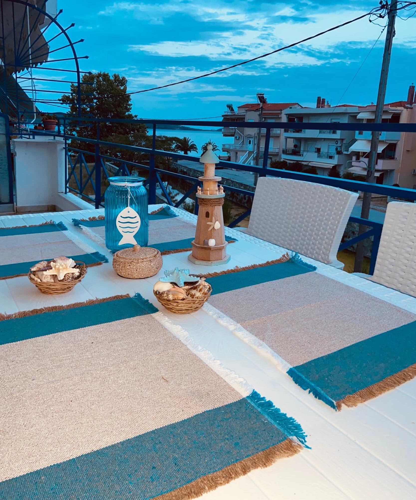 Peramore Apartment Néa Péramos Exteriér fotografie